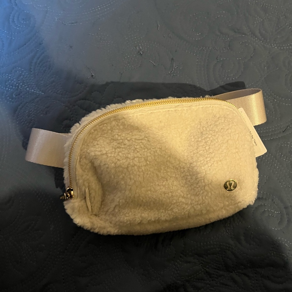 Selling Belt Bag